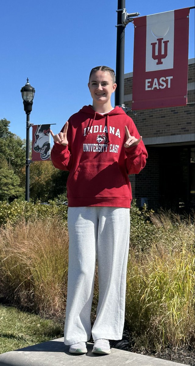 NevittJaycelyn's tweet photo. First let me thank God for never letting me walk this life alone. I am blessed to share I have received my first offer to play basketball at the next level! Thank you @GoWolvesCoachSC and @iueredwolves for having me on campus today!
@FiveStateHoops 
@PGHKentucky https://t.co/UNur2S863L