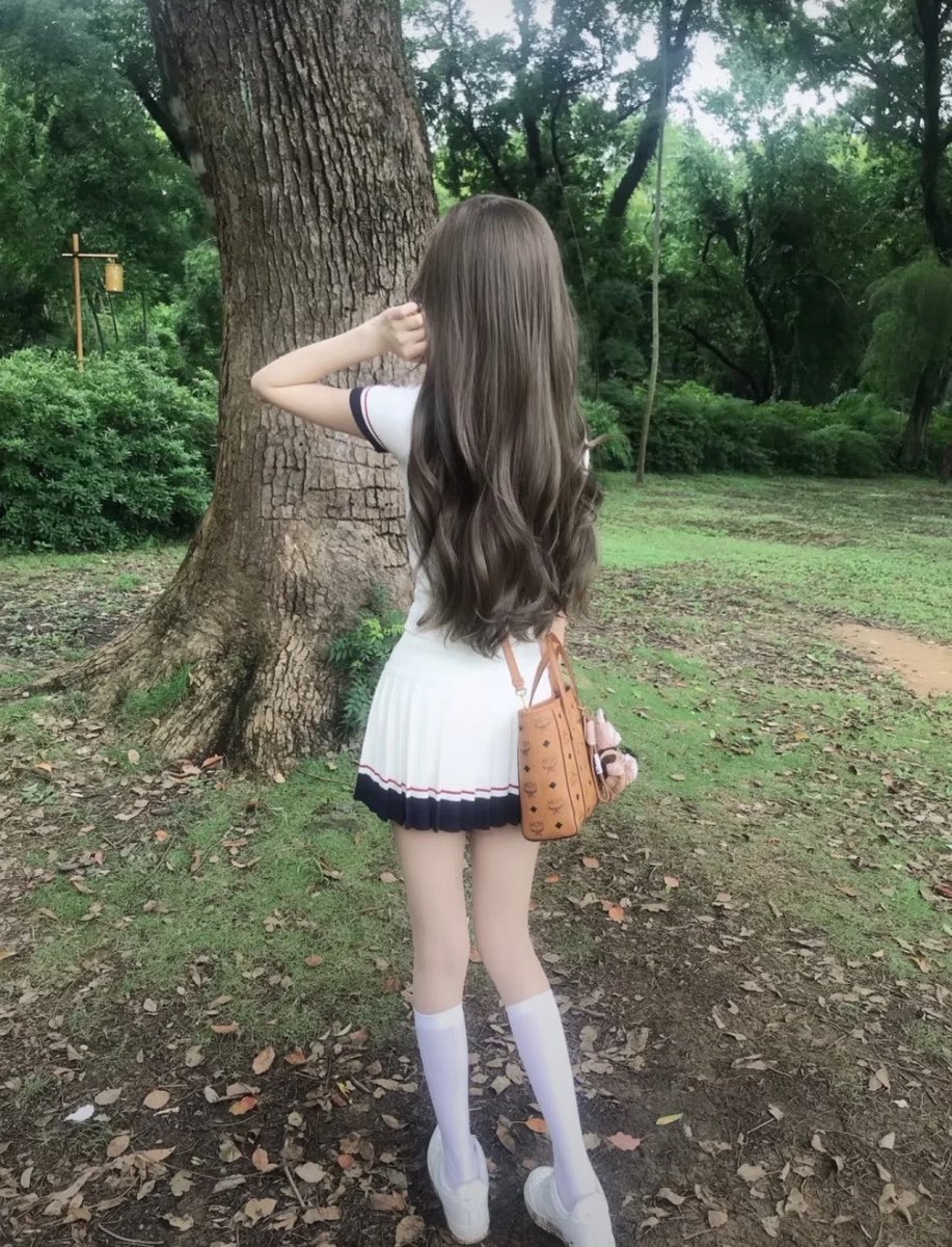 sandra86ms9's tweet photo. 有男生要来锐评我15的福嘛

今晚继续来  我真的不要🚪 

 真的给b看 不信你试试   

 我真的是女菩萨🫣🫣🫣 https://t.co/xhVkOECRD9