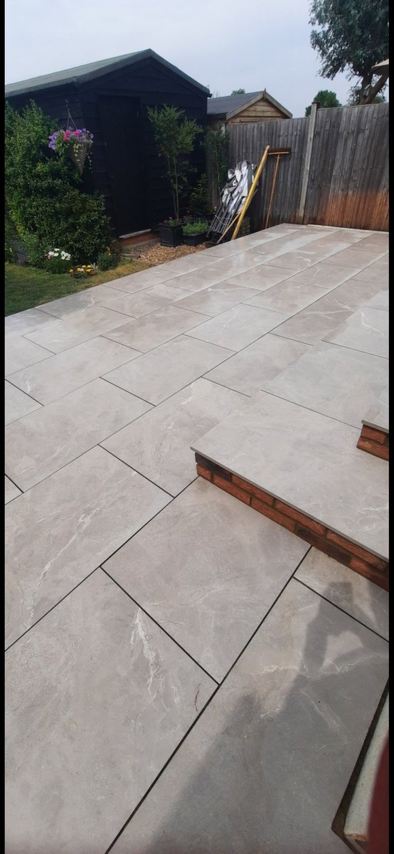 SSchmidLandsca1's tweet photo. Anything you can do with my patio?....

Leave it with me!💪 https://t.co/ZlLwyBBPy2