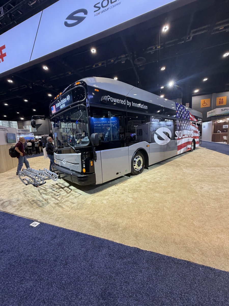 ATIDTOP's tweet photo. El equipo de Planificación de la Autoridad de Transporte Integrado participa de la APTA TRANSform Conference &amp; EXPO 2026, celebrada en Chicago, uno de los principales encuentros de la industria de transporte público. https://t.co/Aacw3Oyay0