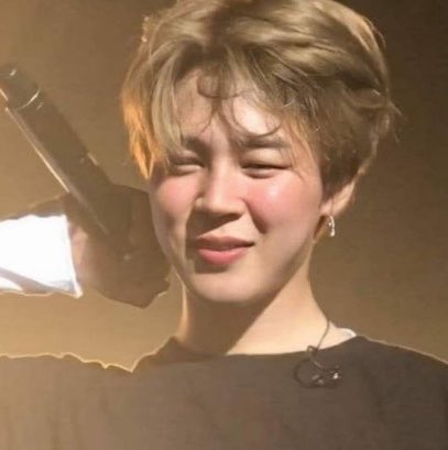 CxVanya's tweet photo. oh pinkmin you’re so beautiful https://t.co/dXXNTNOi97
