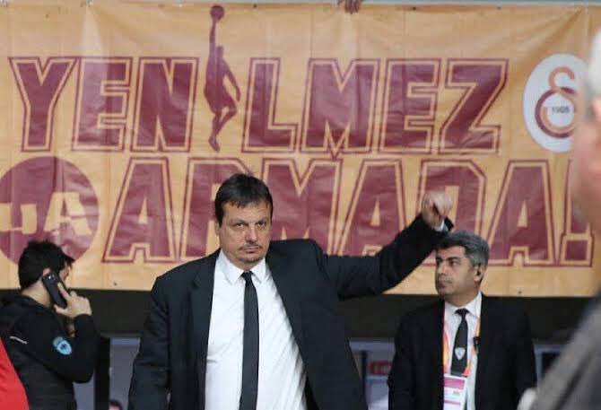 GsYanBranslar's tweet photo. Artık vakti geldi. 

#ErginAtamanYuvaya https://t.co/mF0BKJ62zQ