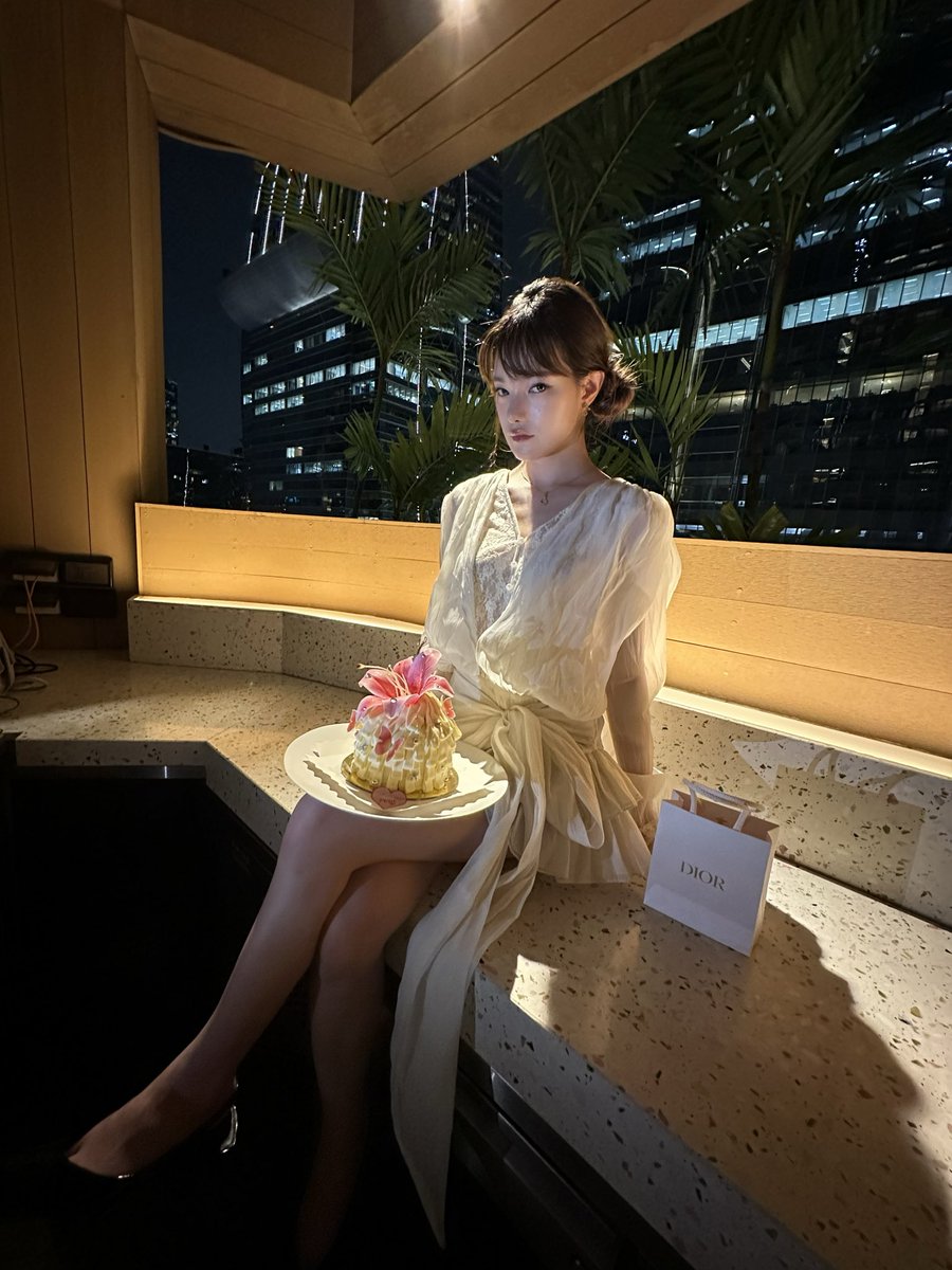 mmymeiii's tweet photo. https://t.co/nsWndAtzdp