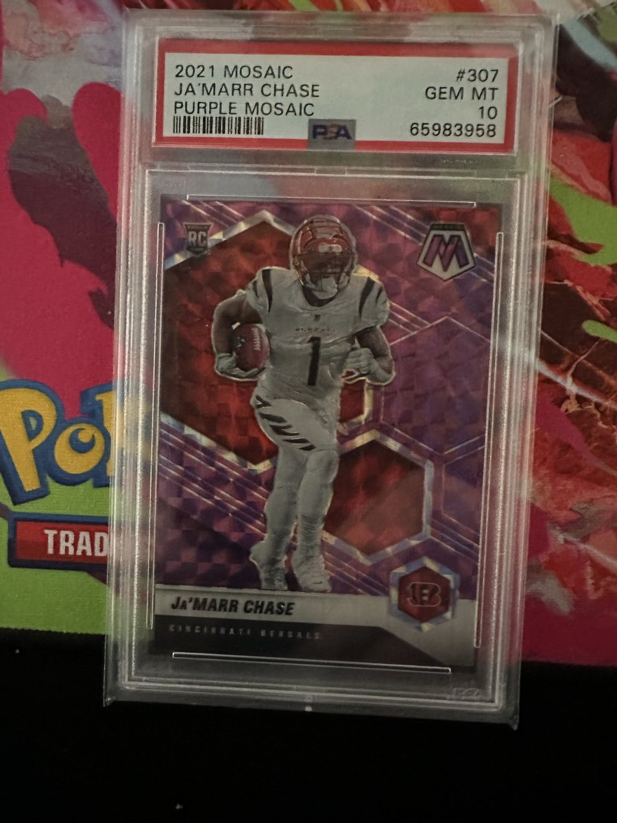 xitwouldz's tweet photo. @CardPurchaser 2021 Ja’maar Chase Mosaic rookies https://t.co/xHrm18xlub