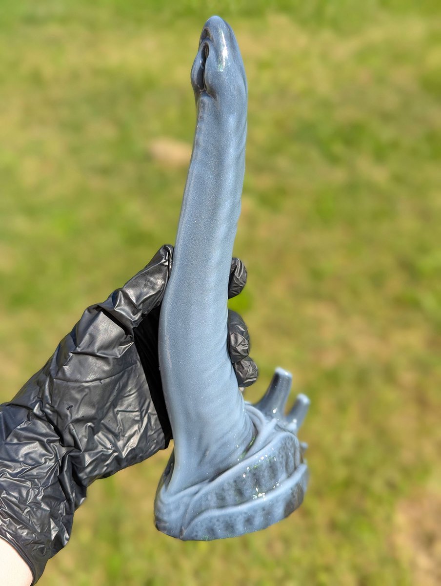 HodgePodgeEnt's tweet photo. Aliens incoming, this time with glow! 👽🛸

We get questions occasionally about the flexibility of our toys.
Pretty darn flexible! In soft firmness, most toys are rigid enough to stand unaided, but soft enough to get a *very* good squish! https://t.co/NK94wdAOW9
