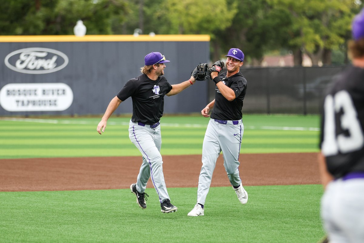 TarletonBase's tweet photo. All smiles because we play baseball this week 🤠⚾️ https://t.co/MsVS8FclvI