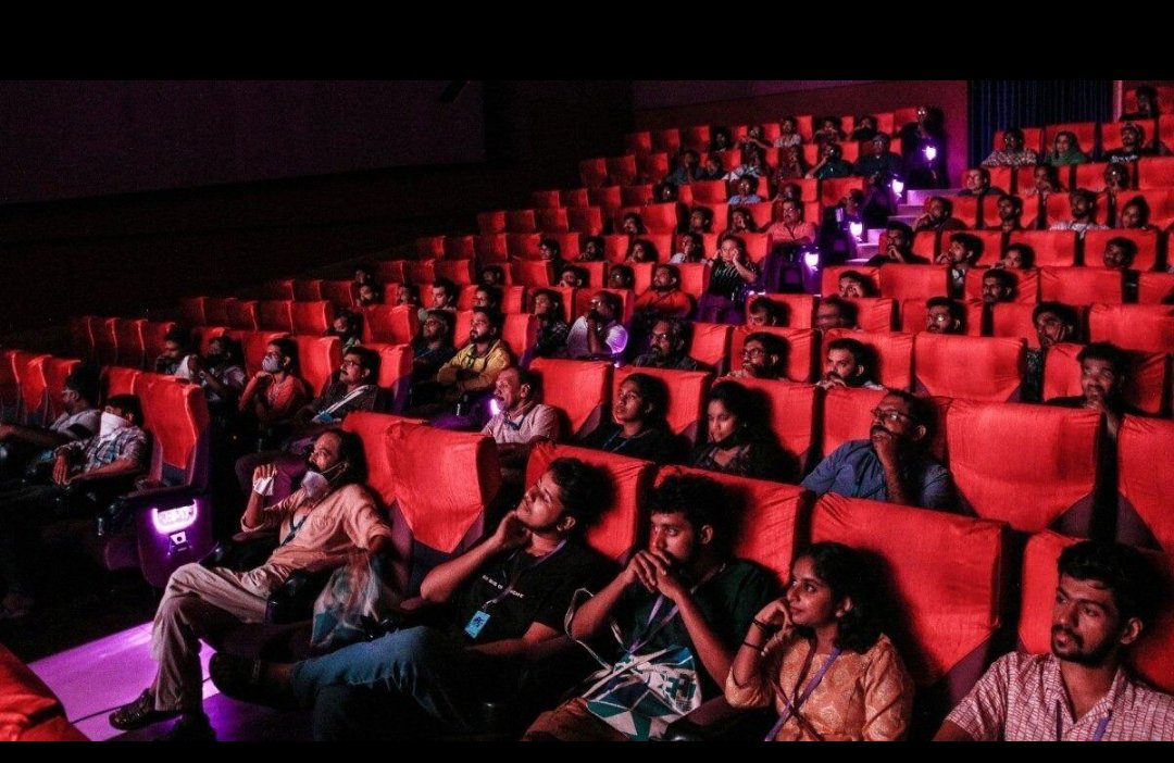 HeyYashwanth's tweet photo. 🎬🍿 There’s something special about watching a movie in a theatre.

The lights go off, the screen comes alive, and for a few hours, you forget everything else. ❤️

That feeling never gets old. 🎥✨

#Cinema #MovieNight #MovieLovers #Tollywood https://t.co/mqmXxUvO6v