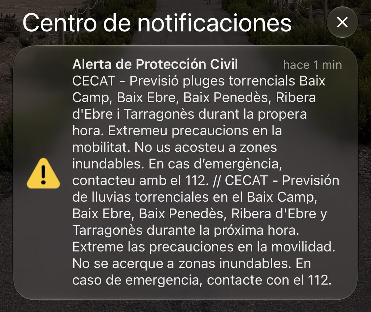 ifcasado's tweet photo. La vida en Catalunya es lo que pasa entre ES-Alert y ES-Alert https://t.co/0sw5J6P1KR