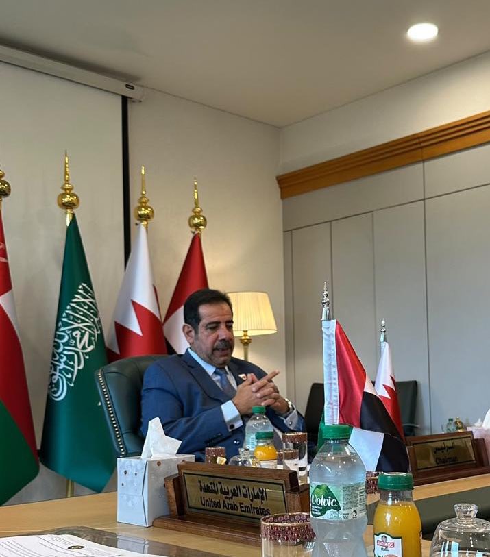BahrainMsnCH's tweet photo. ترأس سعادة السفير عبدالله عبداللطيف عبدالله، المندوب الدائم لمملكة البحرين لدى مكتب الأمم المتحدة والمنظمات الدولية الأخرى في جنيف، اجتماع أصحاب السعادة سفراء دول مجلس التعاون لدول الخليج العربية التاسع عشر، وذلك لمتابعة أعمال الدورة الثالثة والستين لمجلس حقوق الإنسان https://t.co/xFA0Ah8GR7