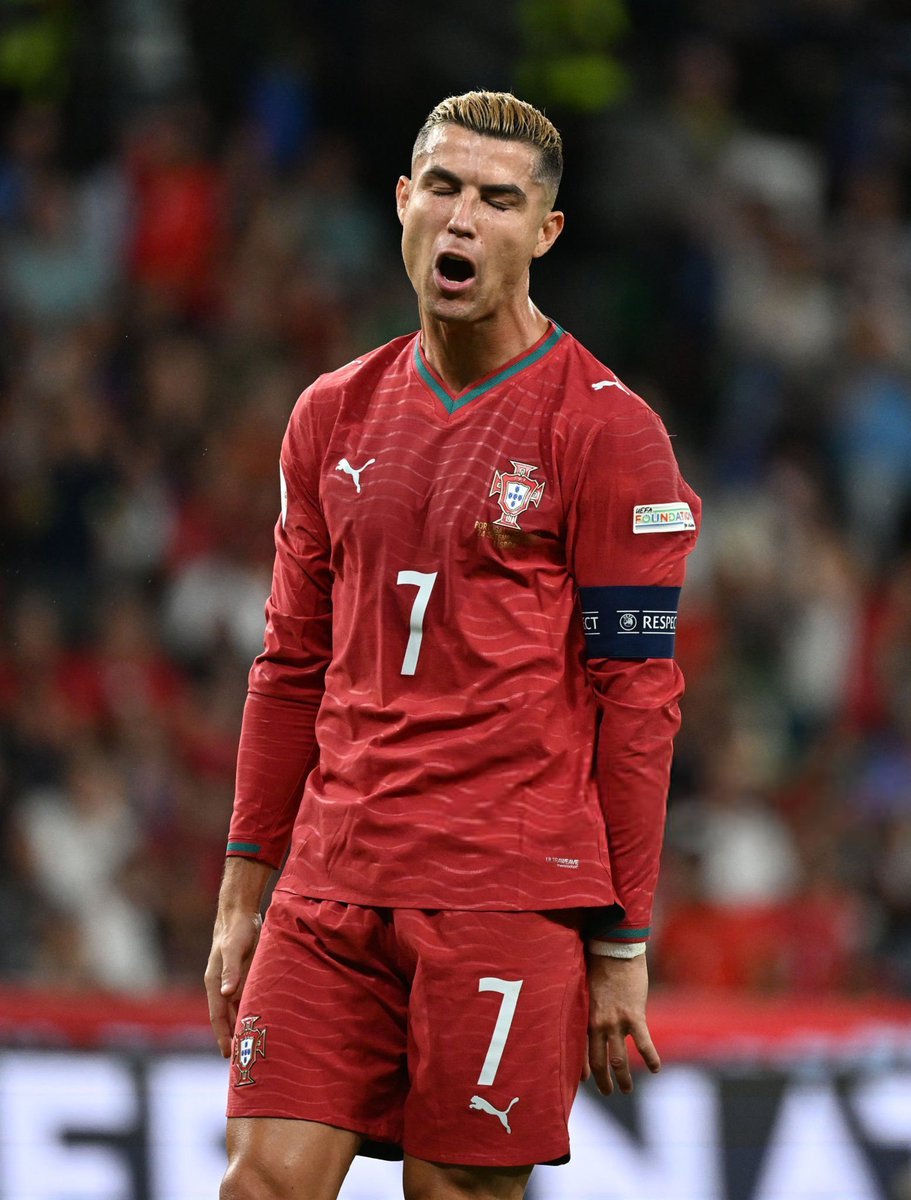 AlNassrTribune's tweet photo. 🇵🇹🗣 Rúben Neves on Cristiano's frustration for not scoring:

"When he doesn't score, it's never the same as when he does. We all know that, but he did an excellent job, we created opportunities because of him, and the goals will come." https://t.co/oeIjmDPsSV