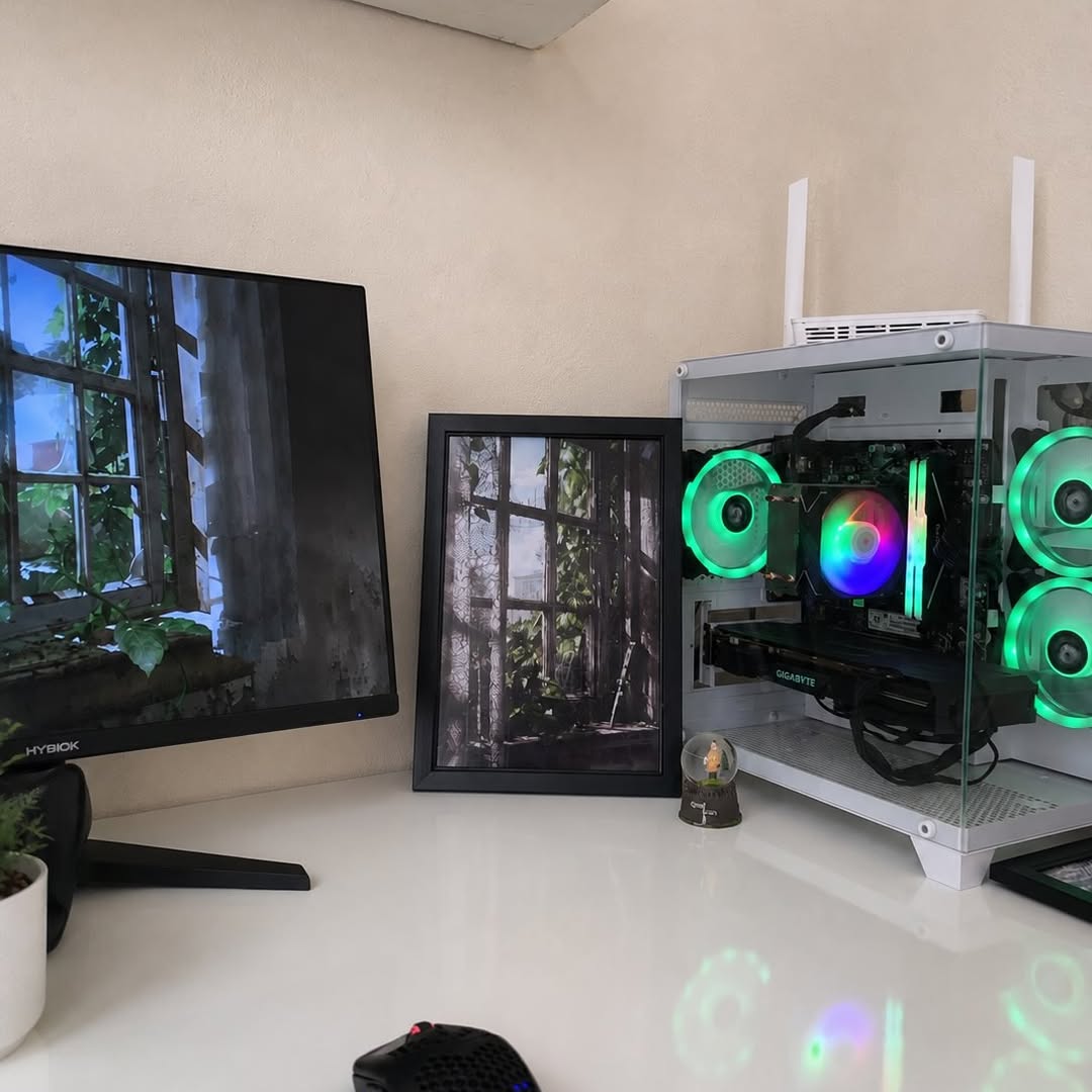 skylarsanchezko's tweet photo. New decor for your gaming setup and home! Gaming, anime, nature, and art prints, made with great quality and ready to hang. Different sizes available, with or without frames. Perfect for rooms, setups, offices, or gifts. Limited quantities. https://t.co/w5KIErka3f