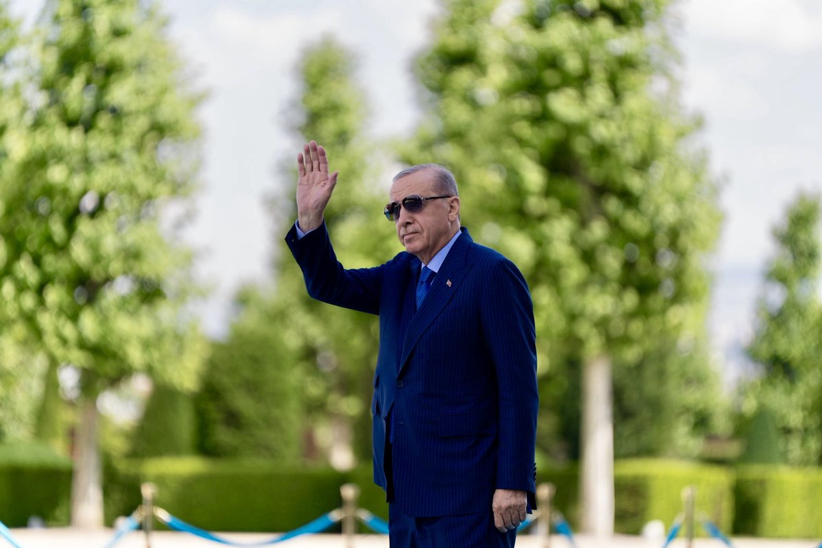siracun_nur's tweet photo. Erdoğan bir dünya lideridir

#NetanyahuCenturysMurderer https://t.co/78OsL9ihiv