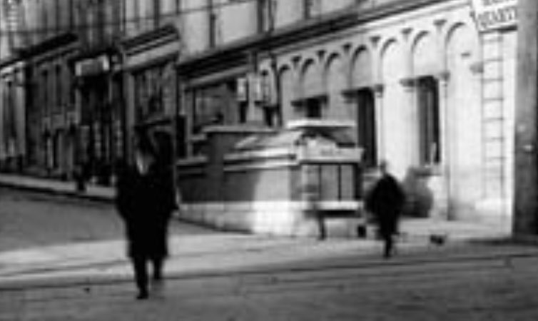 twitandrewking's tweet photo. THE SEALED VICTORIAN ERA WASHROOM BENEATH SPARKS ST 

One of the most enduring legends in Ottawa that is that beneath Sparks Street there is a concealed Victorian era public washroom. 

This image taken from a photograph at the corner of Sparks and O’Connor in 1909 clearly shows the entrance structure to a subterranean washroom…

I’ve been told it still lies there, sealed up for decades. 

FULL STORY: https://t.co/nwNgJcrIix