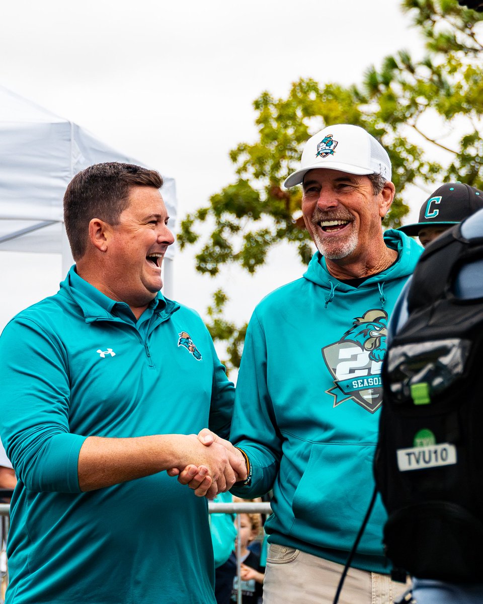 CoastalFootball's tweet photo. David Bennett is home🏠 https://t.co/yRFcgqPgIC