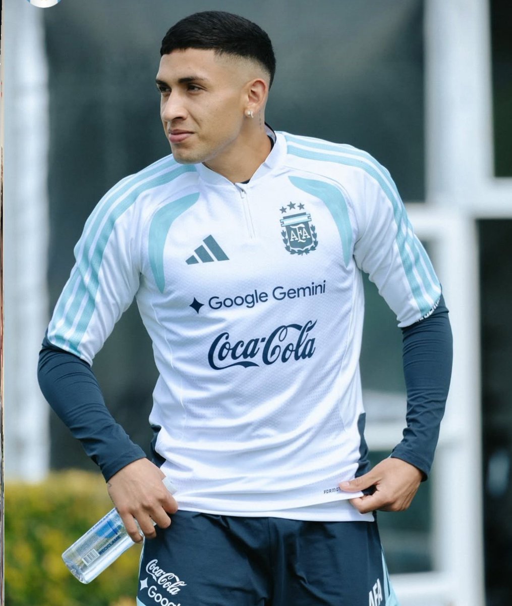 primera1905's tweet photo. El fútbol que necesita la nueva generación.

Don Ignacio Ezequiel Agustín Fernández Carballo. https://t.co/9yvqziBgwa