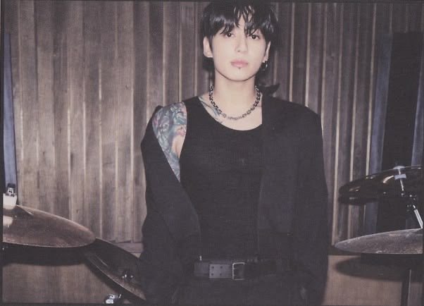 sirenjimins's tweet photo. rooted in music jungkook is for the history books https://t.co/R4NH8kcYyv