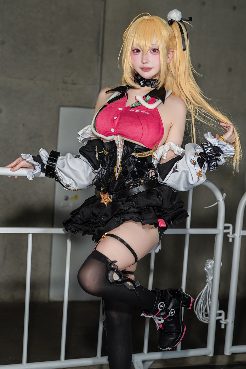 INSIDEjp's tweet photo. 【コスプレ】『ゼンゼロ』ニコ＆アンビーのコンビが尊い！可愛すぎる『プラグマタ』ディアナも参戦の「TGS」美女レイヤー9選【写真39枚】
https://t.co/S1HouQHebM

#TGS2026 https://t.co/JQzd1aBQmF