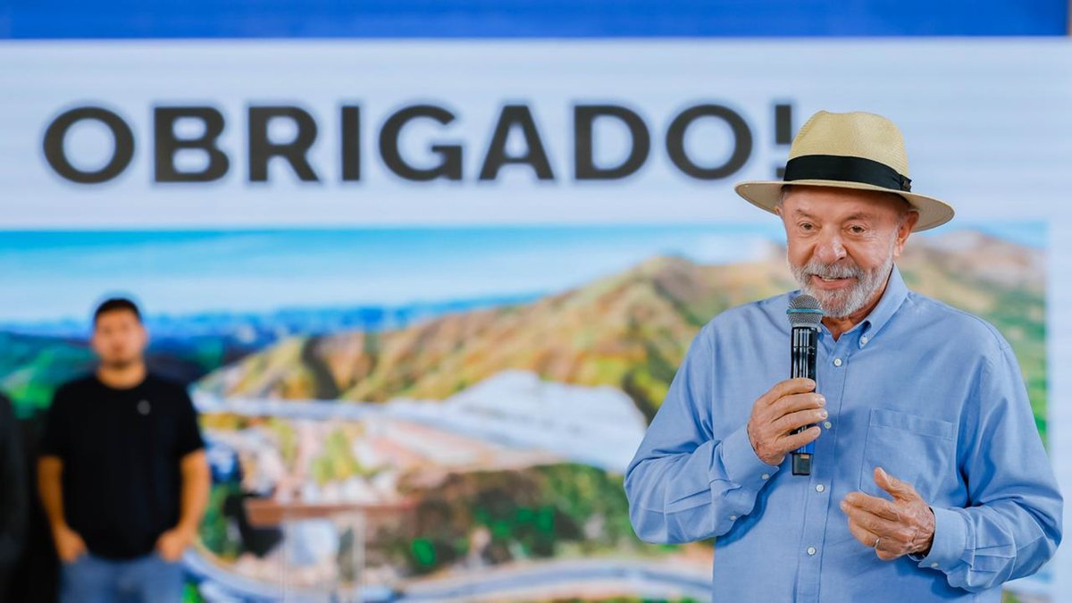 eixopolitico's tweet photo. 🇧🇷 APROVAÇÃO DO PRESIDENTE
🔴 Desaprovam: 50% (=)
🟢 Aprovam: 47% (−1)
❔ Não sabe: 3% (=)

AVALIAÇÃO DO GOVERNO
🔴 Ruim/péssimo: 40% (−2)
🟢 Ótimo/bom: 34% (=)
🟡 Regular: 24% (+1)
❔ Não sabe: 2% (+1)

📊 Datafolha/TV Globo/Folha de S.Paulo
📅 22-23/setembro
2.002 entrevistados • ±2 p.p. • Presencial
Registro TSE: BR-00304/2026