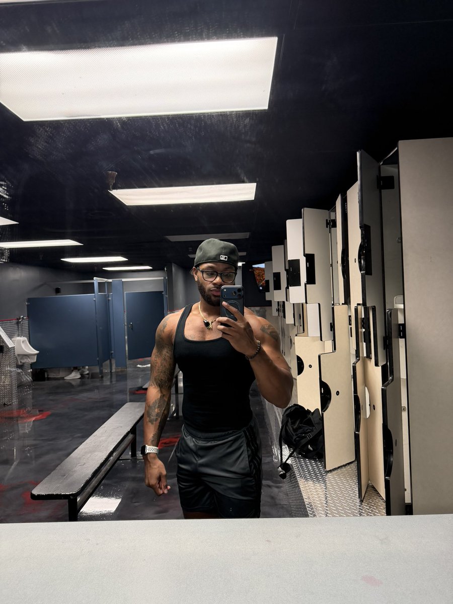 iwilliamsfit00's tweet photo. https://t.co/rypOSqxzNW