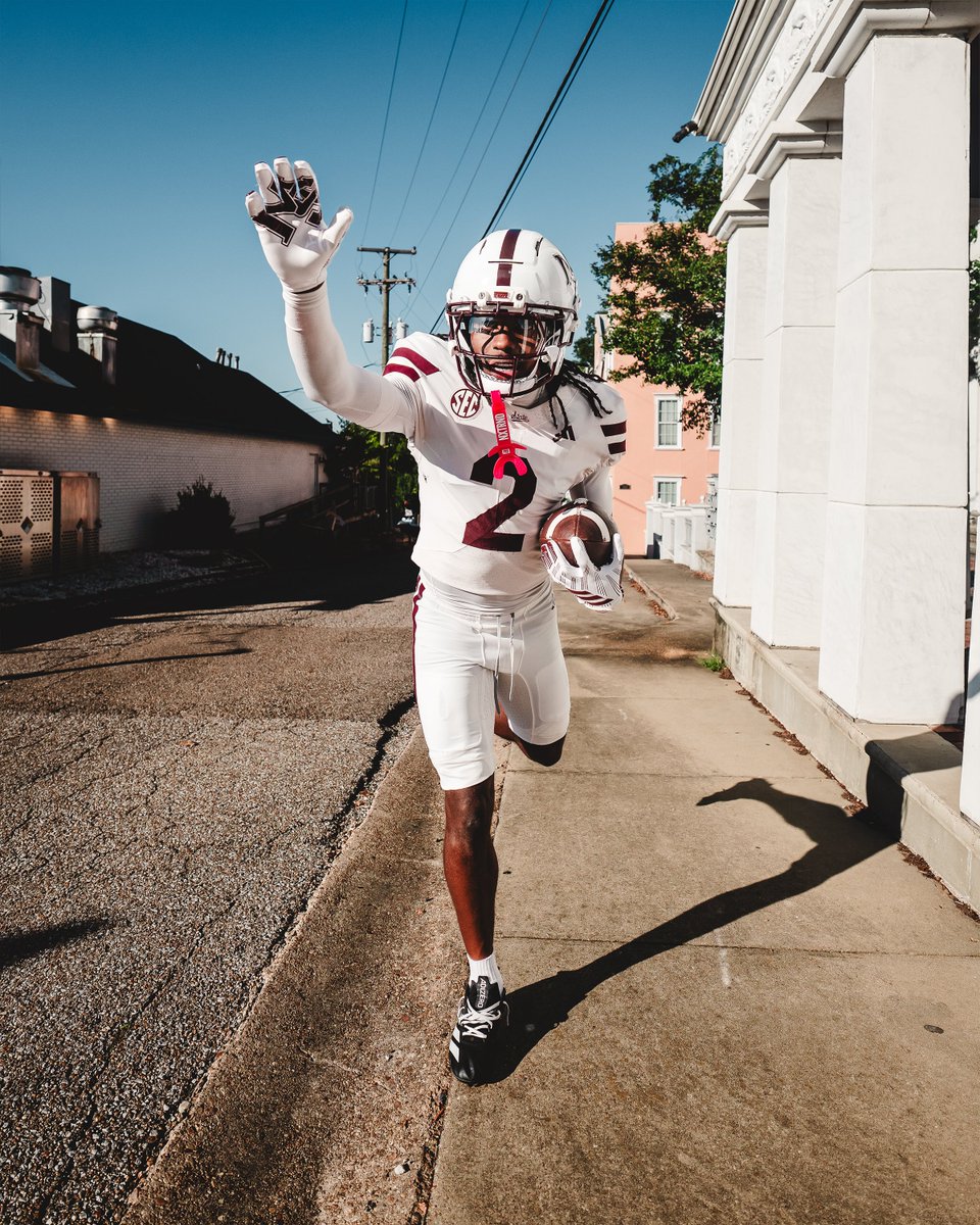 HailStateFB's tweet photo. 𝓦•𝓦•𝓦 https://t.co/QlnvAFJK1x
