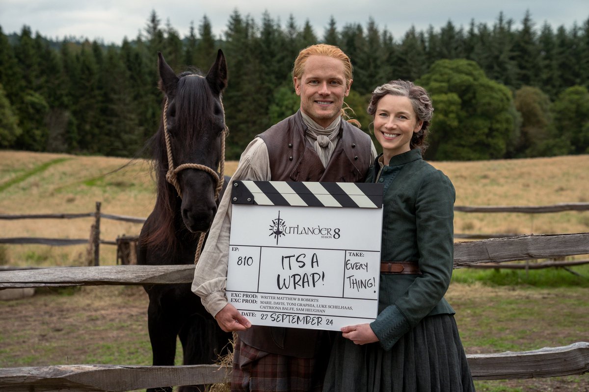 Outlanderclctr's tweet photo. One last look at the magic behind the scenes. ❤️

Bring home the S8 Collector’s Edition on Blu-ray, DVD, or Digital, or relive it all with The Complete Series on DVD. Link in bio. https://t.co/0nwN36ZBI4