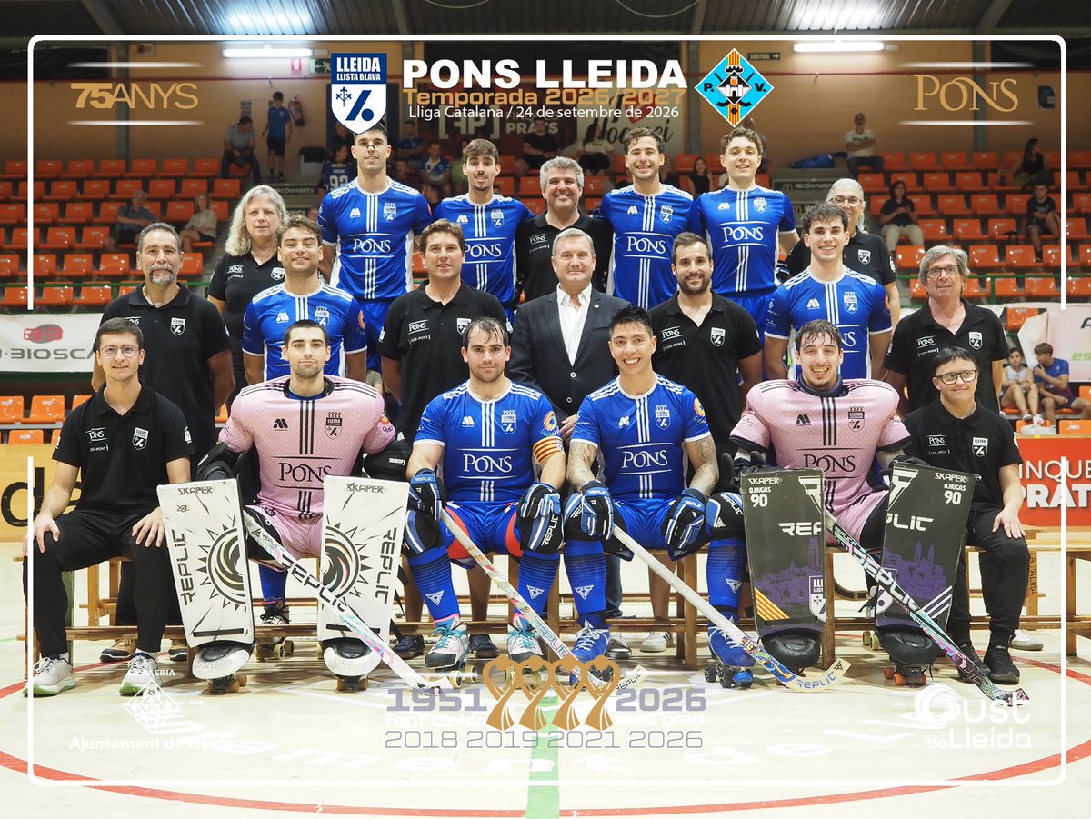 LleidaLlista's tweet photo. 🏑 El Pons Lleida demostra una gran fortalesa en l’estrena oficial de la temporada. Els de Cortijo s’han imposat al Vilafranca per un 4-1. L’entrenador dels llistats ha assegurat que el resultat suposa un aval a la feina feta en pretemporada. 💙🤍💙 https://t.co/6GihAuAT7W