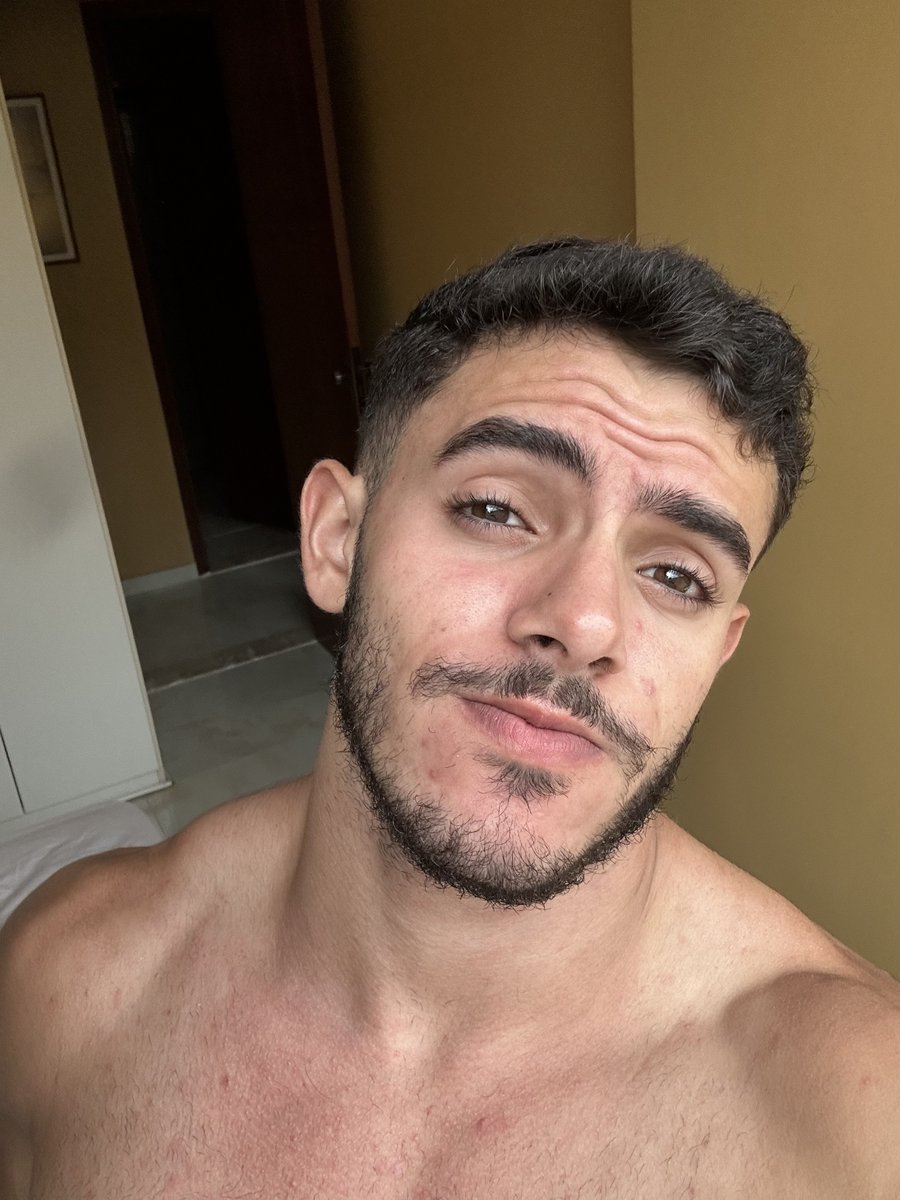 loopeszbr's tweet photo. Melhorando rs https://t.co/aWtRfHJPHz