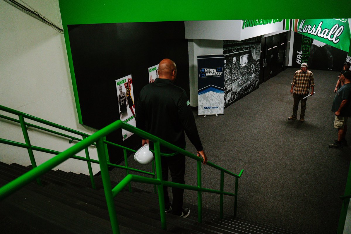 Herd_MBB's tweet photo. Prepping for some high level premium spaces 👀🤩

@Coach_CJackson https://t.co/73of2bGCPU