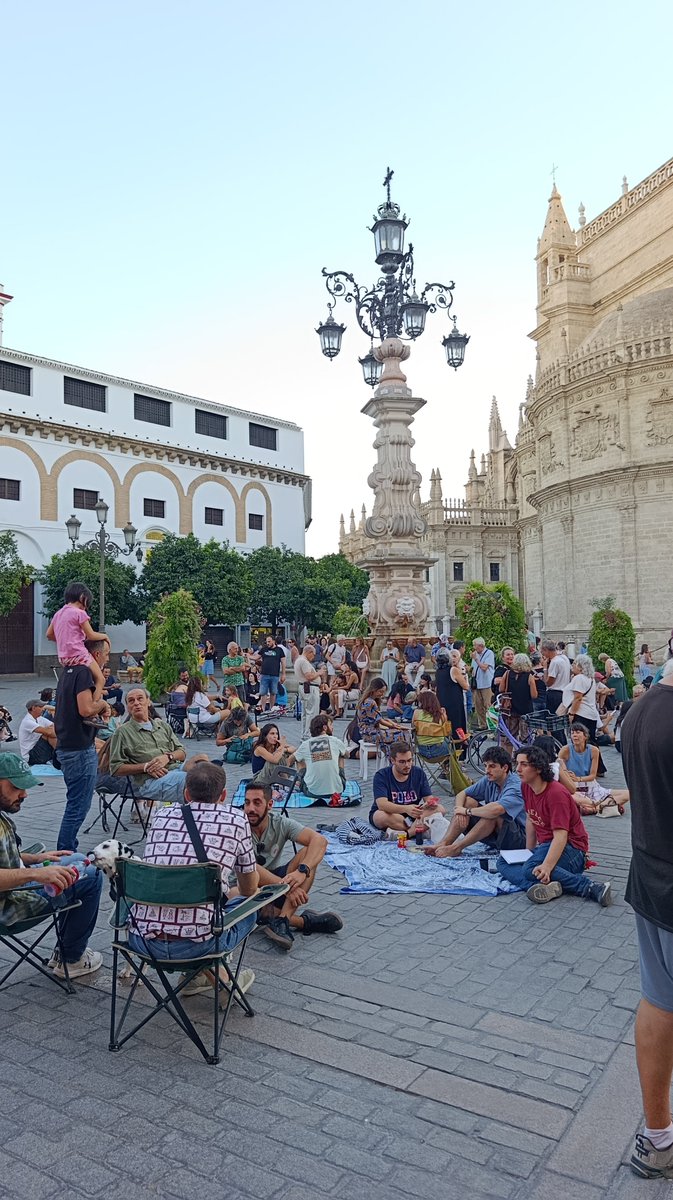 jesuss_rc's tweet photo. Reconquistando Sevilla https://t.co/DLUWjceWbo