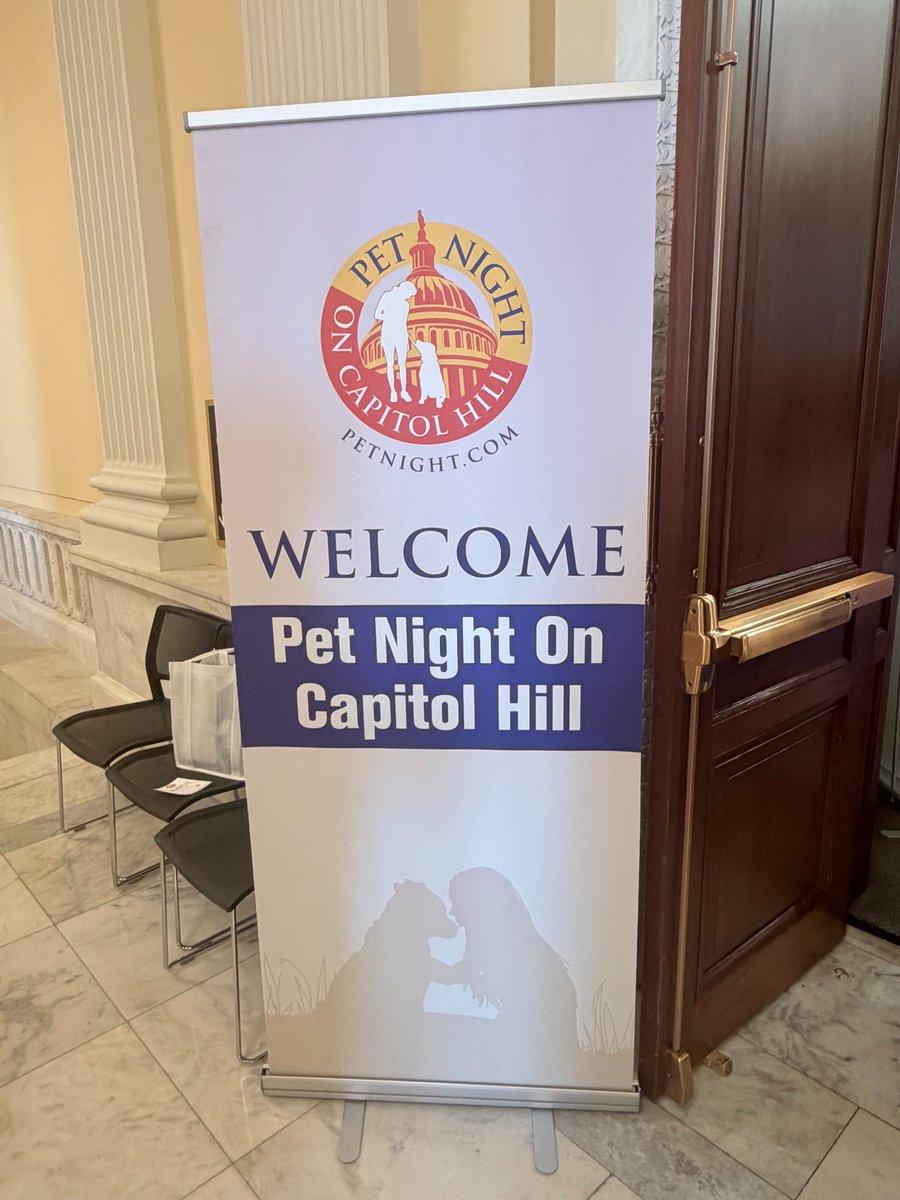 AVMACAN's tweet photo. Last week, the AVMA attended Pet Night during #PetWeekonCapitolHill. Hosted by @HABRITweets, advocacy staff celebrated the importance of pet ownership for human health and well-being with lawmakers, congressional staff, other allies of the profession, and a few furry friends. https://t.co/qs4spjoXgb