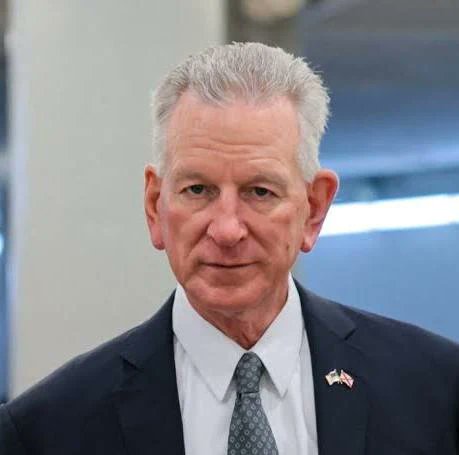 ReillyRick's tweet photo. Tommy Tuberville is so dense light bends around him.
And, no, he'll have no idea what that means. https://t.co/N9ChRstTKR