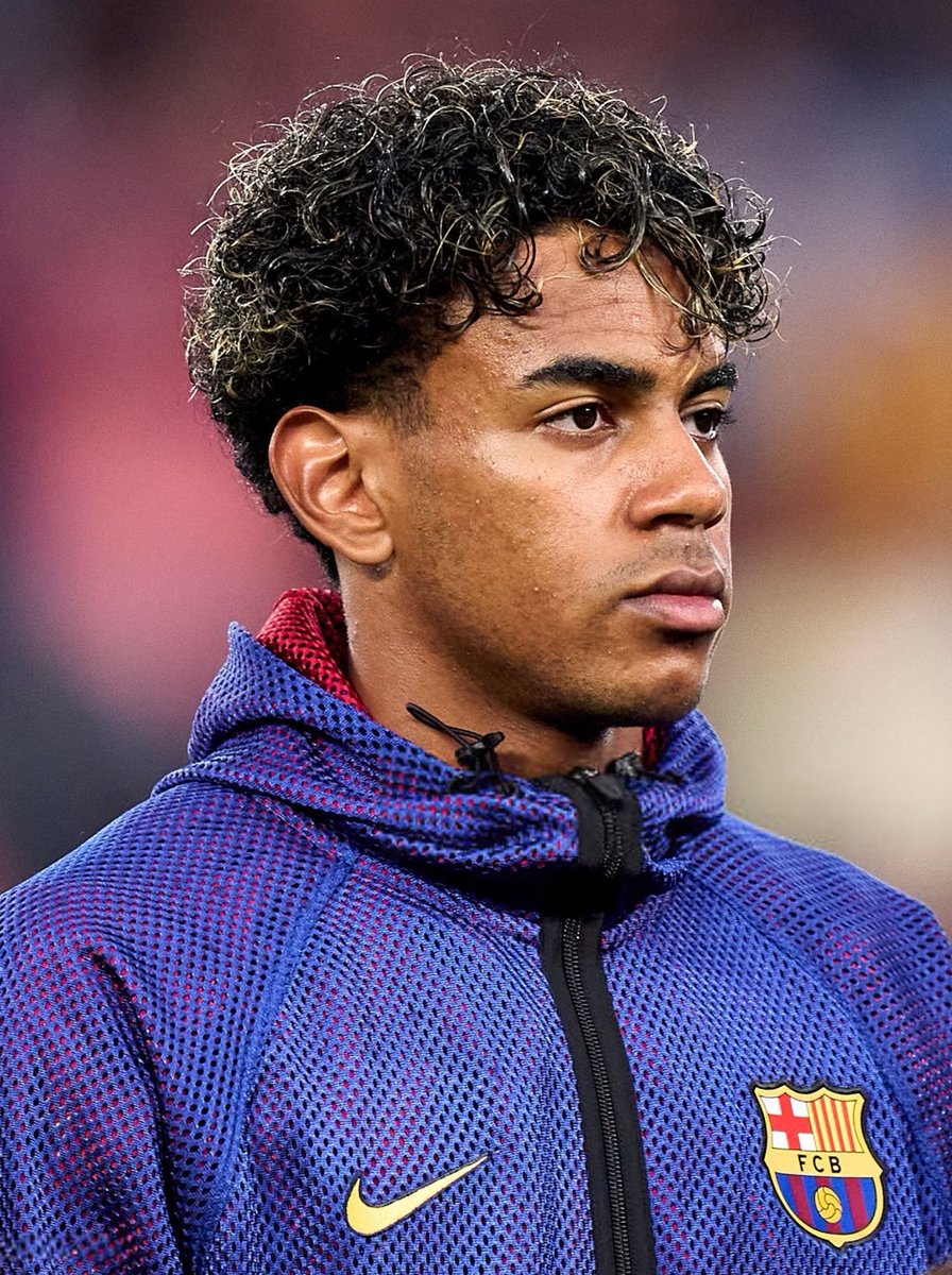 FCBInformatiu's tweet photo. 🚨🗣️ Fermín López sobre Lamine Yamal: “Durante el Mundial me enteré de que, antes de uno de los partidos, Lamine había preparado una camiseta para mí por si marcaba un gol, pero finalmente no pudo hacerlo. Su fotógrafa me lo contó. Fue un gesto muy bonito que, por desgracia, no pudo cumplirse.” [@mundodeportivo] #FCBLive 🤝❤️