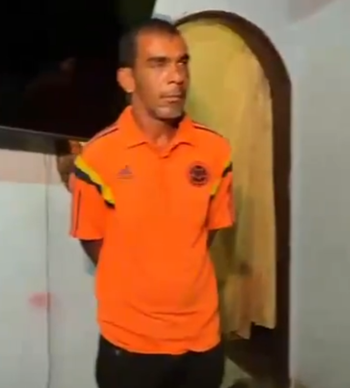 Burundianshowma's tweet photo. @ColMadr Mi cara cuando mi mamá me levanta a echarme cantaleta. https://t.co/cefs0WW0ue