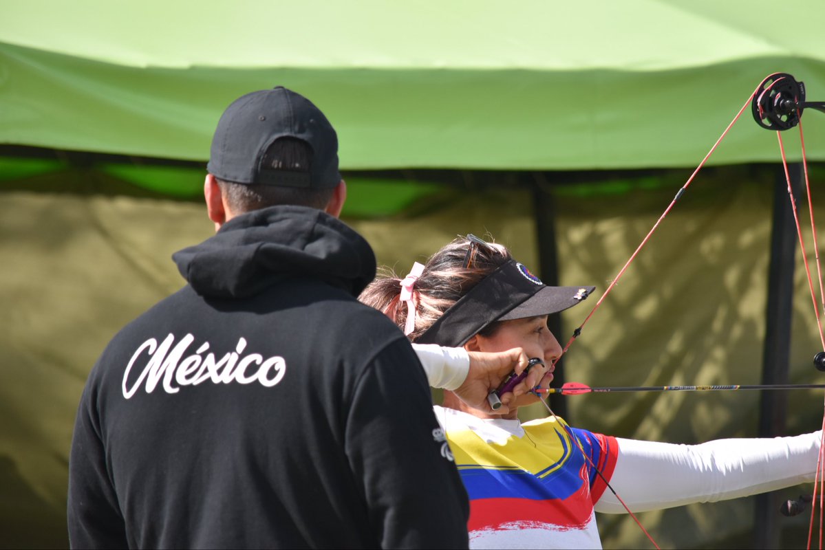 COLParalimpico's tweet photo. 🏹🇨🇴 ¡Nuestra Selección Colombia de Para Tiro con Arco sigue preparándose!

Nuestros Para atletas participan en el campamento de la Selección de Arqueros de Colombia, fortaleciendo sus habilidades y técnica. 🎯

#SomosImPARAbles #ParaTiroConArco https://t.co/b2n3rAghpY
