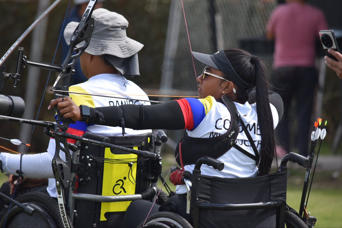 COLParalimpico's tweet photo. 🏹🇨🇴 ¡Nuestra Selección Colombia de Para Tiro con Arco sigue preparándose!

Nuestros Para atletas participan en el campamento de la Selección de Arqueros de Colombia, fortaleciendo sus habilidades y técnica. 🎯

#SomosImPARAbles #ParaTiroConArco https://t.co/b2n3rAghpY