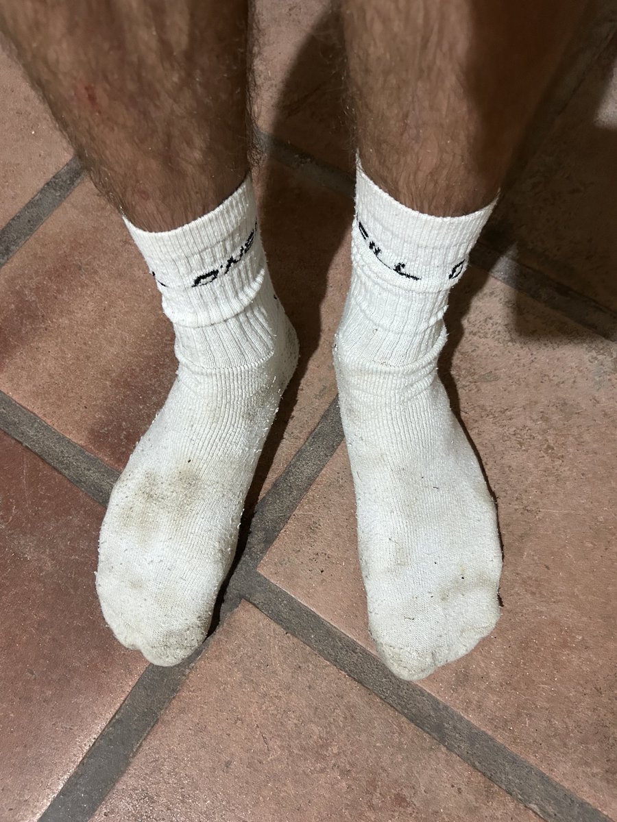 WorldWhiteSocks's tweet photo. Old socks often look better than new ones. Bright white is too “gay”. 😆 https://t.co/2vGyeuiKPv
