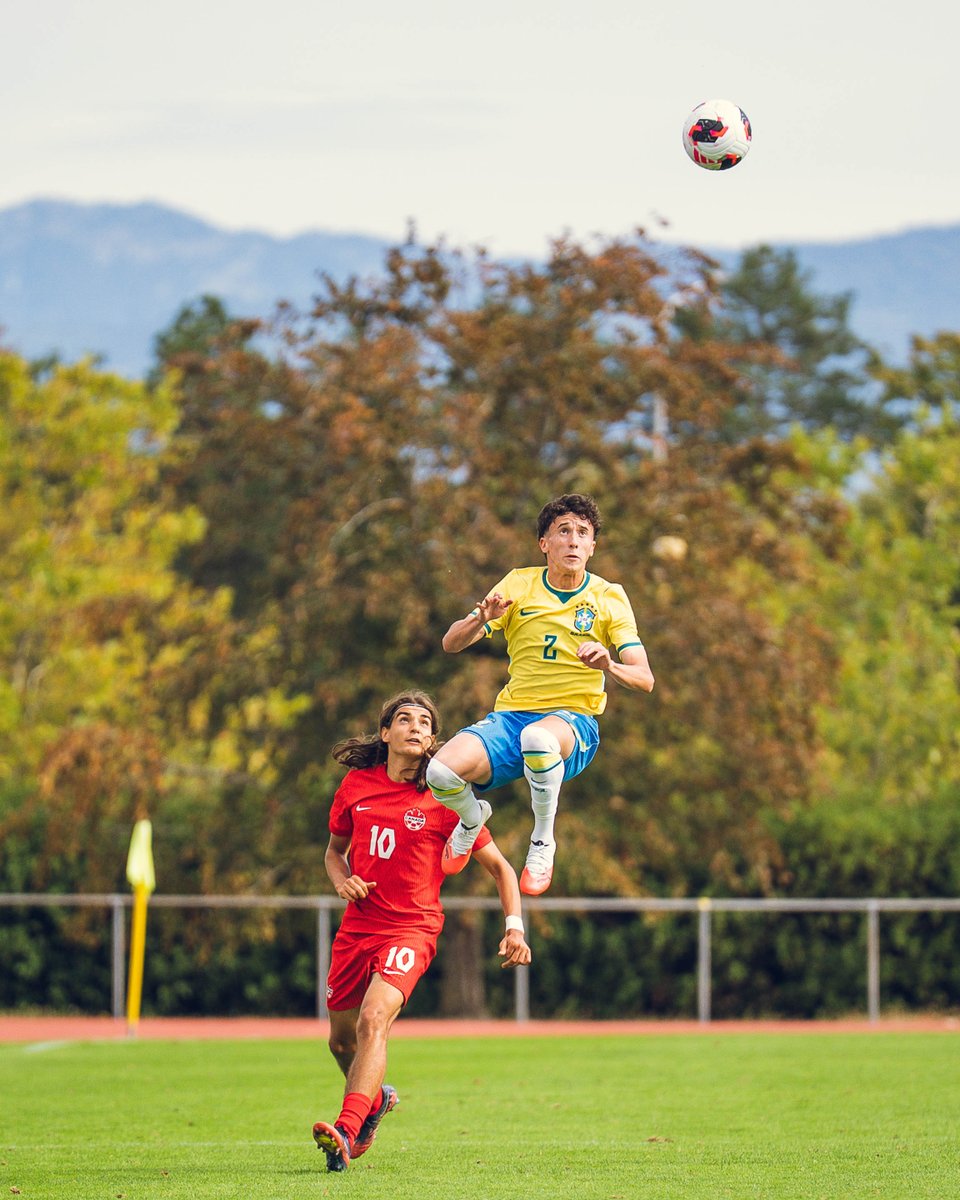 AthleticoPR's tweet photo. 🇧🇷🌪️ Com quatro piás do Caju, Seleção Brasileira Sub-17 goleia o Canadá na estreia do Torneio da Amizade UEFA!

O goleiro Arthur Sehn, o lateral-direito Marcos Pesseti, o meia Léo Cerci e o atacante Bryan foram titulares na vitória por 6 a 0 sobre os canadenses. 

🔜 A seleção volta a campo no domingo para enfrentar a Espanha, novamente em Nyon. 

Bem demais, piazada! 👏 

📸 Fabio Souza/CBF