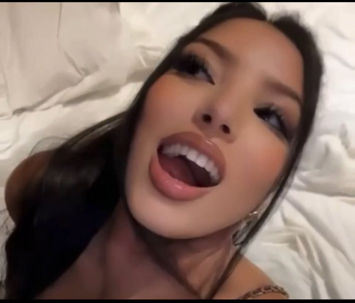Johnzergpf's tweet photo. @b3anb0y24 Fatima is ready for
You dm me @b3anb0y24 https://t.co/NzMC5kyTNc