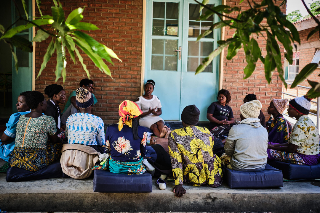 MSF_Espana's tweet photo. Esta semana participaremos por primera vez en el #WorldCancerCongress

Compartiremos la experiencia de nuestros programas de atención oncológica en Mali y Malaui para poner de relieve que es posible prestar atención oncológica en contextos con recursos limitados. https://t.co/0TpTlPsERY