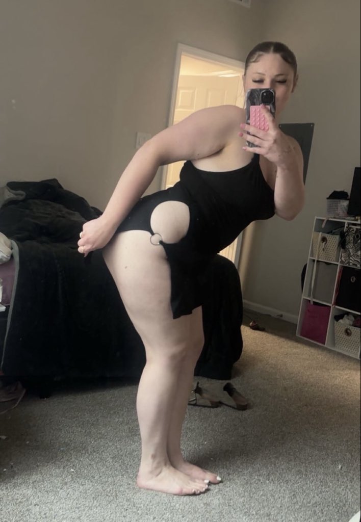 delaneyy_anne's tweet photo. Can a guy rate me 💕 https://t.co/FFohcmSVLv