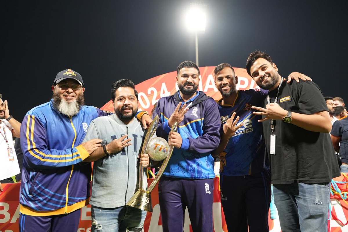 iNabeelHashmi's tweet photo. After 7 amazing years in Abu Dhabi T10 league — which resulted in three titles 🏆 🏆 🏆 and two runners-up medals — @TeamDGladiators bow out of the competition. 

A super team, an amazing franchise &amp; more than anything a family forever!

Loved every bit of it till it lasted ❤️❤️ https://t.co/TADbS3N98F
