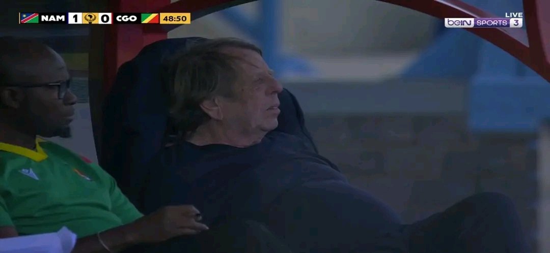 Patrick_keebe's tweet photo. Ils vont finir par tuer le vieux 🤦🤦 https://t.co/hhkDvhP9Le