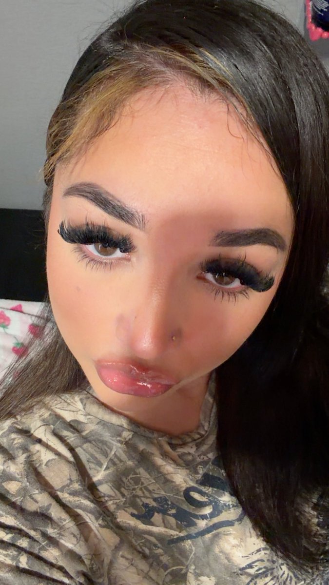 uadmirebri's tweet photo. admire me. https://t.co/HaJdZQGfLQ