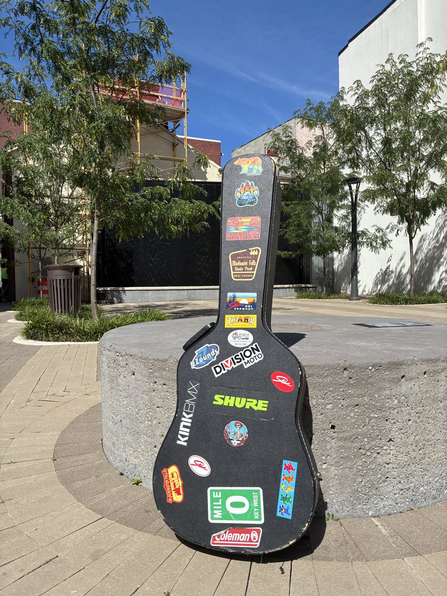 jack_jackharvey's tweet photo. “Busking” or “ Street performing”

Beautiful Cumberland, Maryland downtown mall

Would you prefer to call it “busking” or “street performing” https://t.co/PXofswYJwN