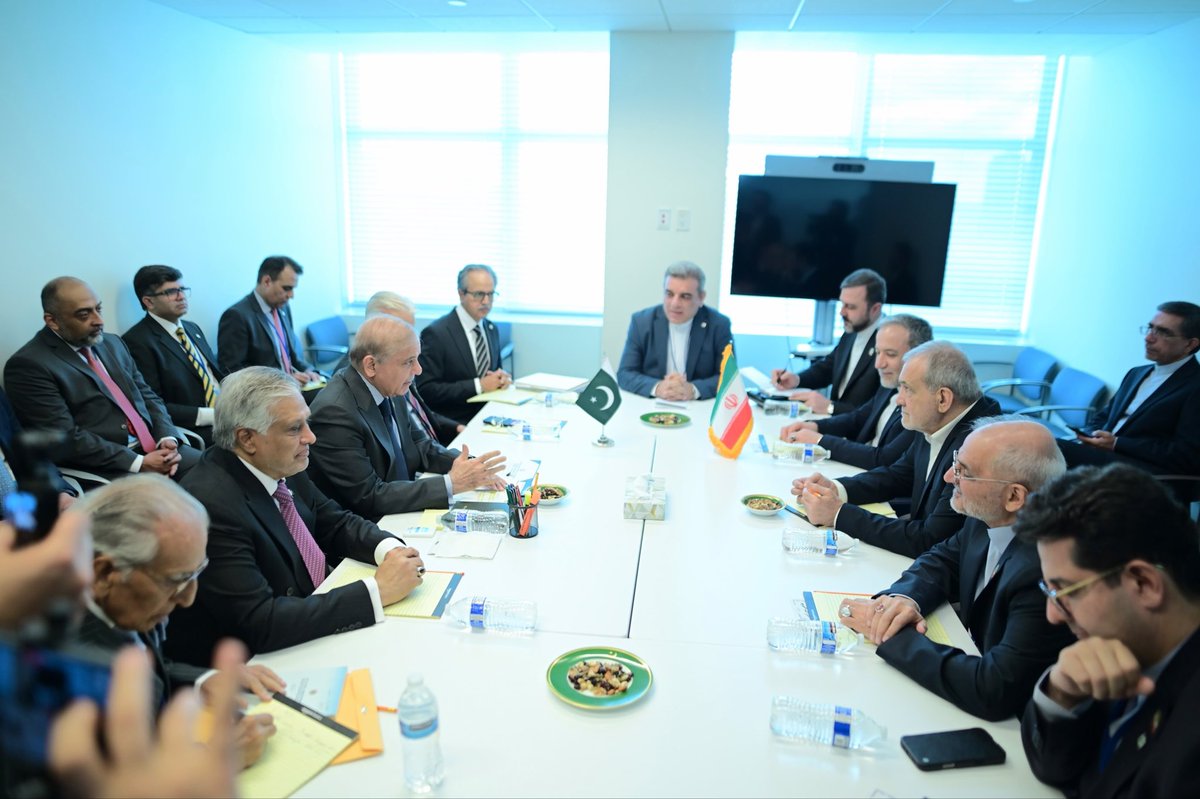 CMShehbaz's tweet photo. It was a pleasure to meet my dear brother, President Dr. Masoud Pezeshkian, in New York today on the sidelines of UNGA.

We reaffirmed the deep and longstanding bonds between Pakistan and Iran and our shared desire to further strengthen bilateral cooperation across all areas of mutual interest.

We also had an important exchange on the evolving regional situation. I reiterated Pakistan’s deep concern over the prolonged conflict and stressed the urgent need for restraint, de-escalation and sustained diplomacy. We remain committed to building on the Islamabad Memorandum of Understanding and will continue to play a sincere and constructive role in the pursuit of lasting peace and stability in the region.

I deeply value President Pezeshkian’s commitment to Pakistan-Iran friendship and our close coordination for regional peace  at this critical juncture.