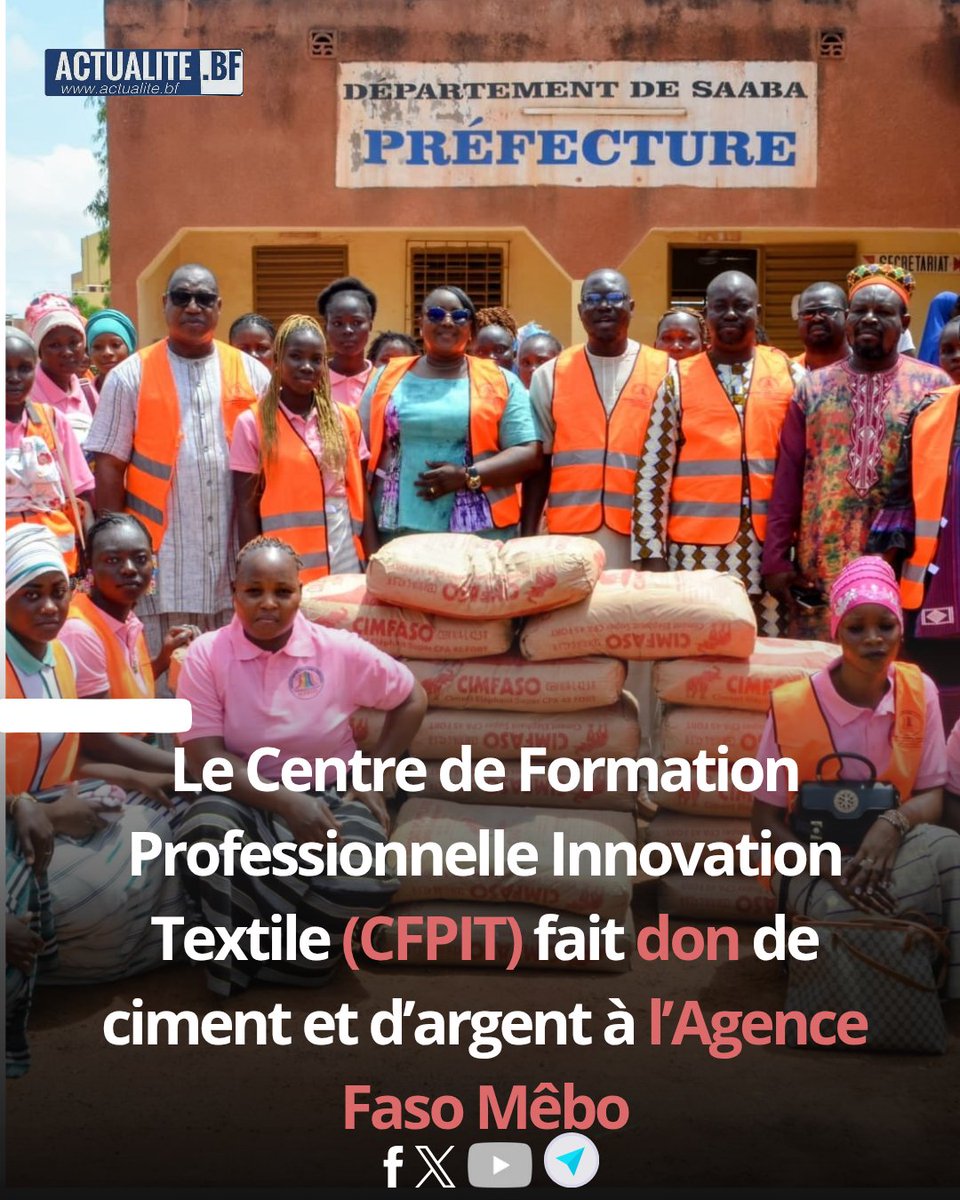 ActualiteBf's tweet photo. Le Centre de Formation Professionnelle Innovation Textile fait don de ciment et d’argent à l’Agence #FasoMêbo https://t.co/cJWKDkbJvA
#Lwili #Cfpit #BurkinaFaso #Burkina https://t.co/hvBwSJ2jaA