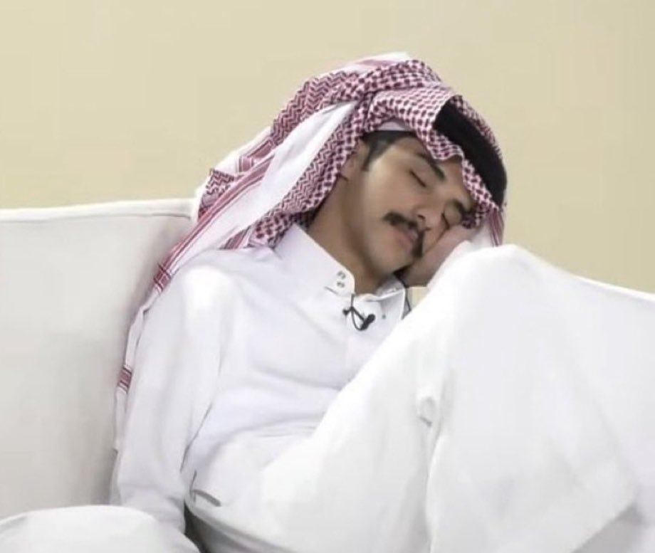 elafe22all's tweet photo. #رحلة_المليون64
صمد ماكمل ساعتين من كلامه 😭😭😭 https://t.co/awaKsfFazO