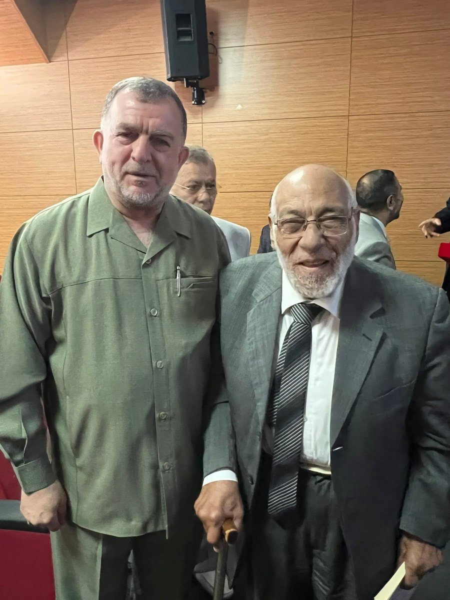 L0hdTry's tweet photo. هذا محمد ضاري إبراهيم العاصي الدوري  صاحب حساب AboDhari (ابو ضاري)و M.D.IRAKI هو وابوه من اخطر النصابين وشغلتهم علاسة وارهاب شوفوا صور ابوه مع الاخواني زغلول النجار والمتطرف عبد المجيد الزنداني ابحثوا عنهم ستجدون الحقيقة
#خنشوف_شيصير
#ذيول_قندرة_روغان
#العراق_بصورة_أوضح 
#خليجي٢٧ https://t.co/MVDXA2x8XM