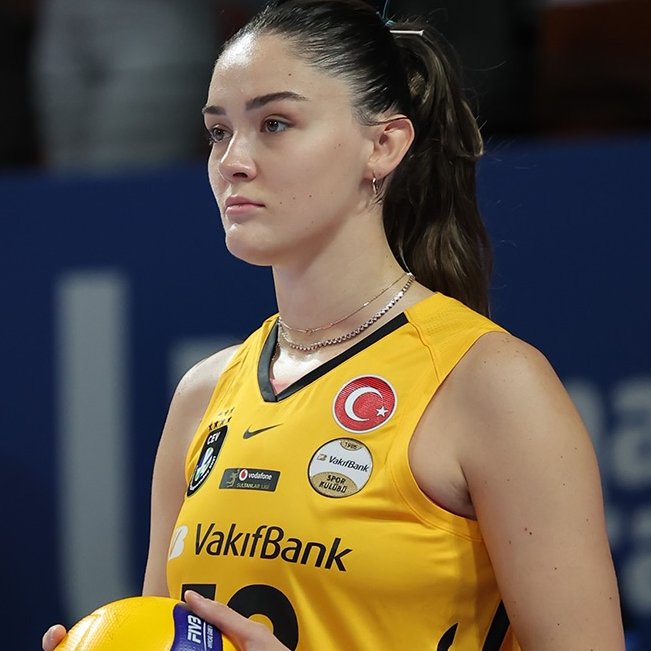 gibbybaris's tweet photo. 💥 Zehra Güneş'in beşinci sette 10-0'lık servis turu
