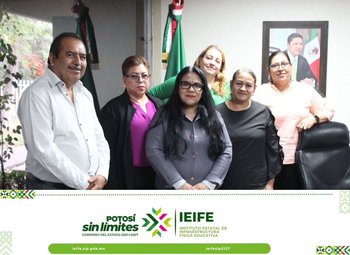 Estataleduc2127's tweet photo. Nuestra directora general, recibió la visita de la directora del Plantel, supervisora y parte de la APF, de la ETV. Vicente Guerrero perteneciente al Municipio de Matehuala. https://t.co/V7bAaY9ZSx